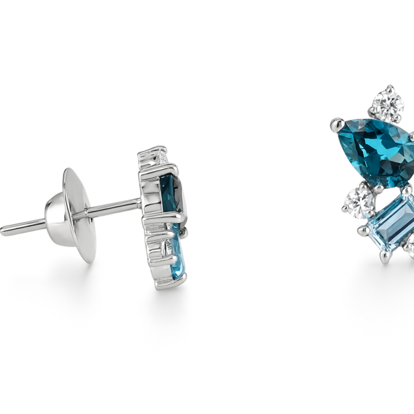 Brinco com Pedras Naturais em Ouro Branco